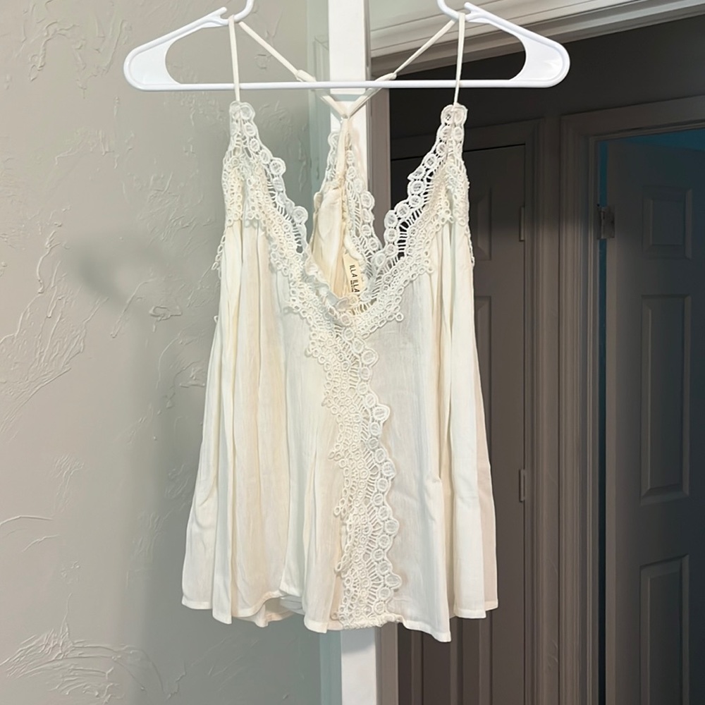 Illa illa white tank